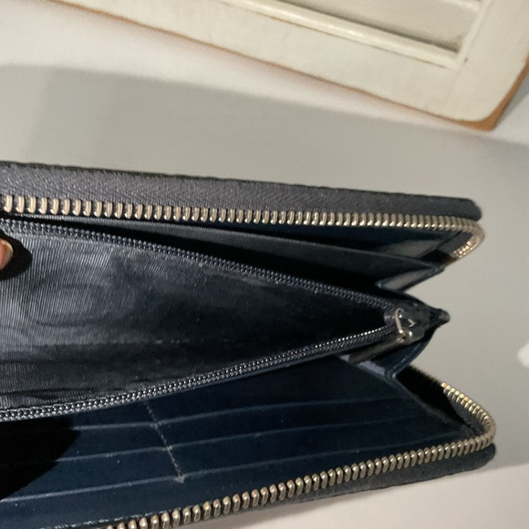 Gucci Wallet GG Logo Navy - Picture 12 of 14